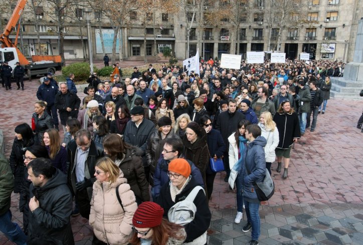 Протест научника у Београду: Сигуран посао и једнаке плате за једнаки рад